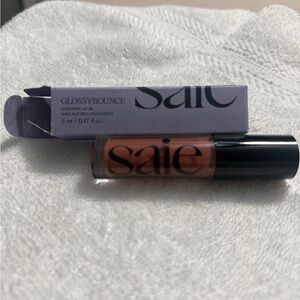 Saie Glossybounce Hydrating Lip Oil - Dip